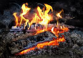 yule spell, real meaning of christmas, pagan yule, meaning of yule, holly king, pagan beliefs, magic, spells, magic school, magic online, wicca, witchcraft, witchcraft spells, witch spells, wiccan spells, learn magic, learn spells, fire magic, fire spells, burning fire