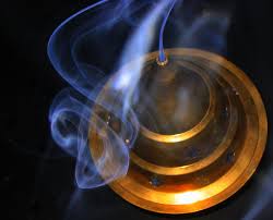burning incense, magic lamp, smoke scrying, divination, incense magic, fire magic,magic, spells, magic school, magic online, wicca, witchcraft, witchcraft spells, witch spells, wiccan spells, learn magic, learn spells 